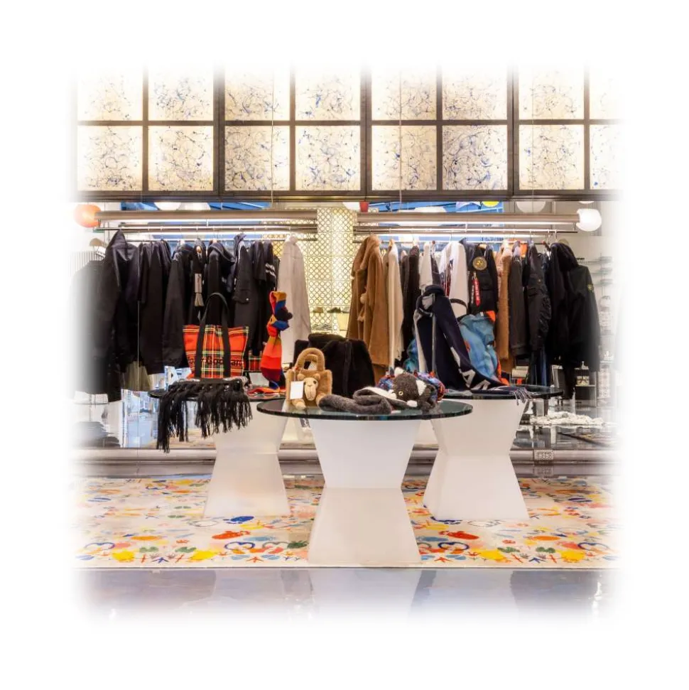 Qeeboo - Carpet Let’s Dance Animal Traces Light Rectangular - Rectangular - Qeeboo Carpet by Nynke Tynagel - Furnishing - Home - Avvenice