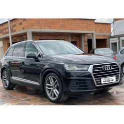 Rent Luxe Car - Audi Q7 - Exclusive Luxury Rent - Avvenice