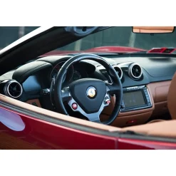 Rent Luxe Car - Ferrari California - Exclusive Luxury Rent - Avvenice