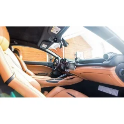 Rent Luxe Car - Ferrari GTC4 Lusso - Exclusive Luxury Rent - Avvenice