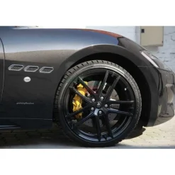 Rent Luxe Car - Maserati Grancabrio - Exclusive Luxury Rent - Avvenice