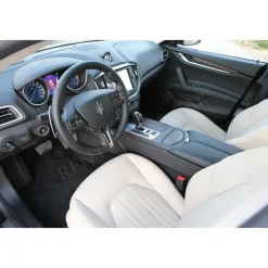 Rent Luxe Car - Maserati Ghibli - Exclusive Luxury Rent - Avvenice