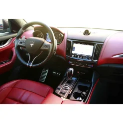 Rent Luxe Car - Maserati Levante - Exclusive Luxury Rent - Avvenice