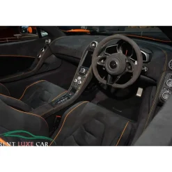 Rent Luxe Car - McLaren 650S - Exclusive Luxury Rent - Avvenice