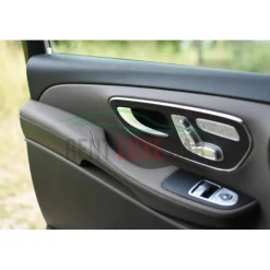 Rent Luxe Car - Mercedes V300 AMG 4matic - Exclusive Luxury Rent - Avvenice