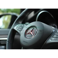 Rent Luxe Car - Mercedes V300 AMG 4matic - Exclusive Luxury Rent - Avvenice