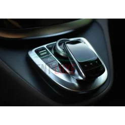 Rent Luxe Car - Mercedes V300 AMG 4matic - Exclusive Luxury Rent - Avvenice