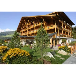 Sport & Kurhotel Bad Moos - Dolomites Spa Resort - Health & Wellness - 4 Days 3 Nights - Avvenice