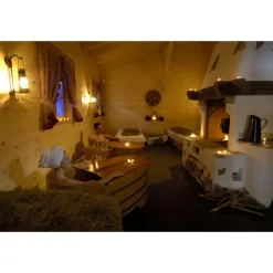 Sport & Kurhotel Bad Moos - Dolomites Spa Resort - Love & Romantic - 4 Days 3 Nights - Avvenice