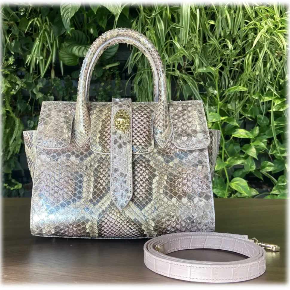 Suèi - Bag of Medium Size of Python Leather - Rose - Handmade in Italy - Luxury Exclusive Collection - Avvenice