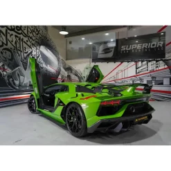 Superior Car Rental - Lamborghini Aventador SVJ - Green - Exclusive Luxury Rent - Avvenice