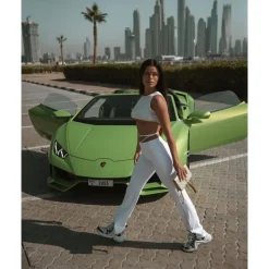 Superior Car Rental - Lamborghini Huracán EVO Spyder - Green - Exclusive Luxury Rent - Avvenice