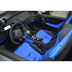 Superior Car Rental - Lamborghini Huracán EVO Spyder - Green - Exclusive Luxury Rent - Avvenice