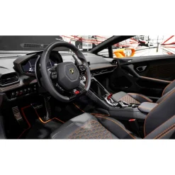 Superior Car Rental - Lamborghini Huracán EVO Spyder - Orange - Exclusive Luxury Rent - Avvenice