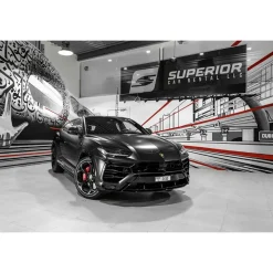 Superior Car Rental - Lamborghini Urus - Black - Exclusive Luxury Rent - Avvenice