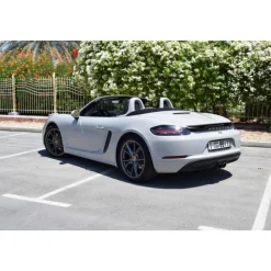 Superior Car Rental - Porsche Boxter 718 - Exclusive Luxury Rent - Avvenice