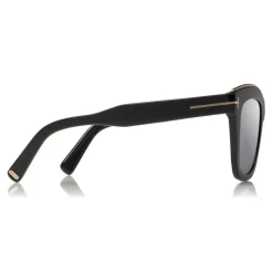 Tom Ford - Julie Sunglasses - Square Acetate Sunglasses - Black Smoke - FT0685 - Sunglasses - Tom Ford Eyewear - Avvenice