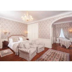 Villa Condulmer - Discovering Veneto & Golf - Executive Suite - 5 Days 4 Nights - Venice - Villa - Veneto Italy - Avvenice