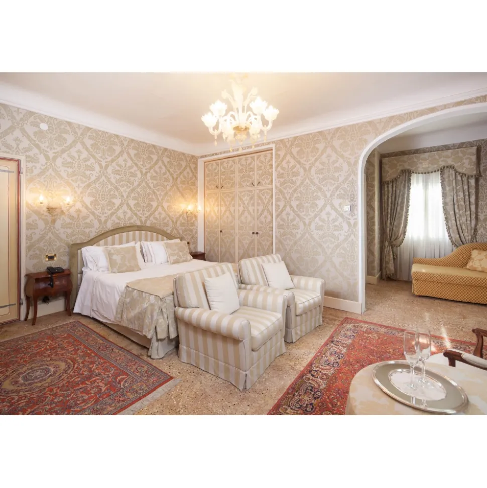 Villa Condulmer - Relax & Golf - Executive Suite - 3 Days 2 Nights - Venice - Villa - Veneto Italy - Avvenice