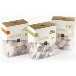 Vincente Delicacies - Almond Cookies with Sicilian Pistachios - Fine Pastry with Almonds in Crystal Box - Avvenice