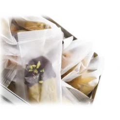 Vincente Delicacies - Fine Sicilian Pastry Pistachio Assortment - Luxor Box - Avvenice