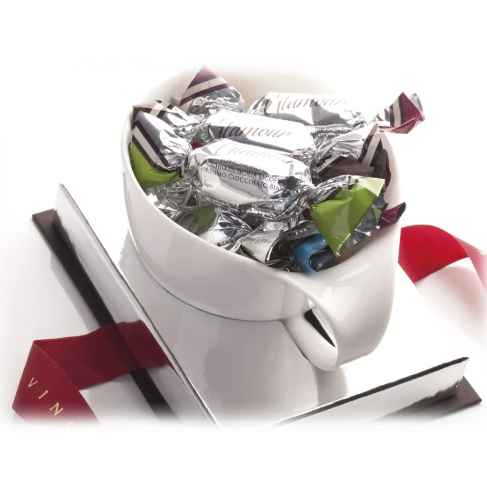 Vincente Delicacies - Soft Almond Nougat Candies and Covered with 70% Extra-Dark Chocolate - Glamour - Ninféa Gift Box - Avvenice