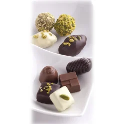 Vincente Delicacies - Soft Ganache of Green Pistachio from Bronte P.D.O. with Chocolate and Dried Figs - Maravilha Kalhura - Avvenice