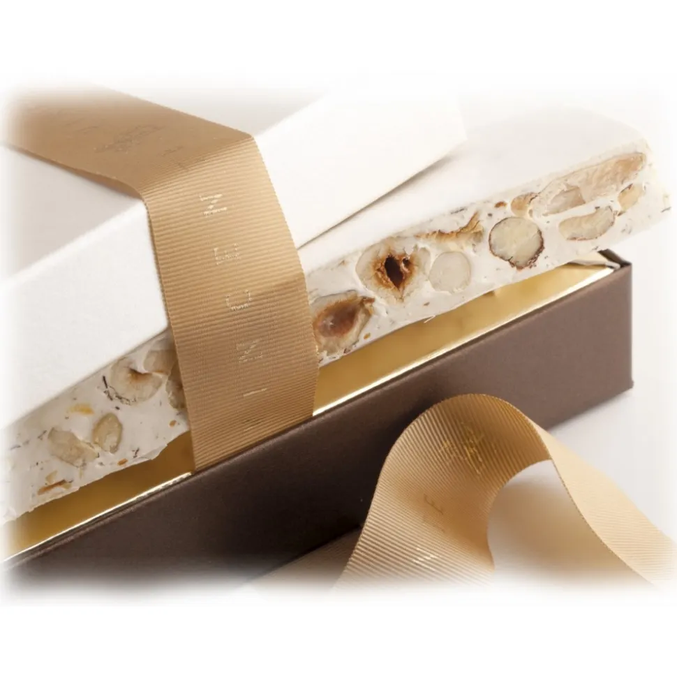 Vincente Delicacies - Soft Nougat Bar with Sicilian Hazelnuts - Ribbon Box - Avvenice