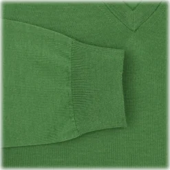 Viola Milano - Cashmere V-Neck Sweater - Apple - Handmade in Italy - Luxury Exclusive Collection - Avvenice