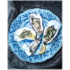 Wilde Wadoesters - Wild Oysters - 100 - Handpicked on the Wadden Sea - UNESCO World Heritage Site - Avvenice