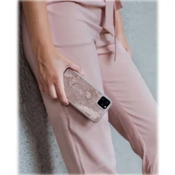 Woodcessories - Eco Bumper - Stone Cover - Canyon Red - iPhone 11 Pro - Real Stone Cover - Eco Case - Bumper Collection - Avvenice