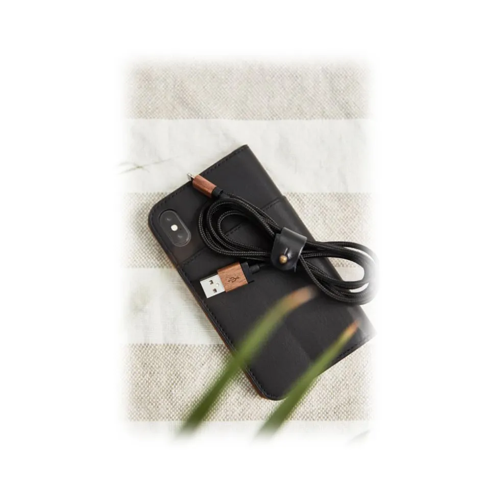 Woodcessories - Eco Wallet Flip Cover - Real Wood and Leather - Rich Walnut - iPhone 8 / 7 - Eco Case - Flip Collection - Avvenice