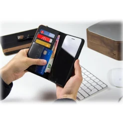 Woodcessories - Eco Wallet Flip Cover - Real Wood and Leather - Rich Walnut - iPhone XS Max - Eco Case - Flip Collection - Avvenice