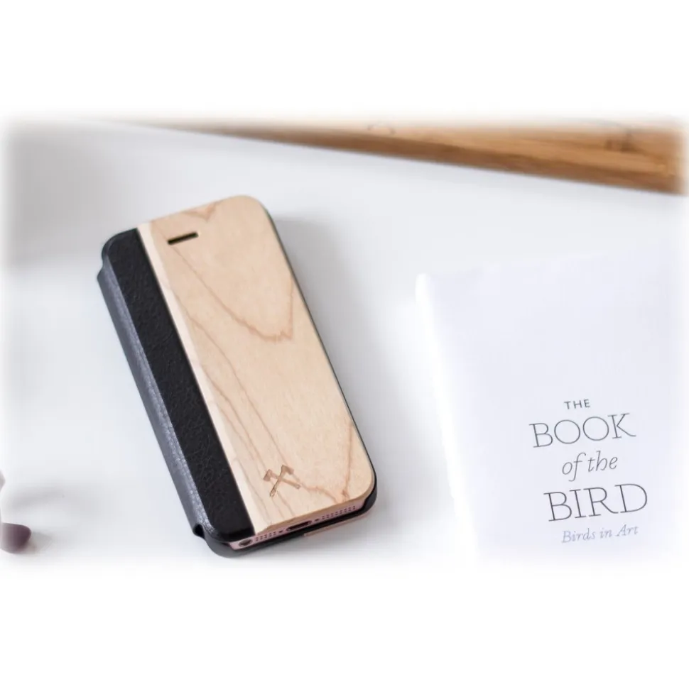 Woodcessories - Eco Wallet Flip Cover - Real Wood and Leather - Walnut - iPhone XS Max - Eco Case - Flip Collection - Avvenice