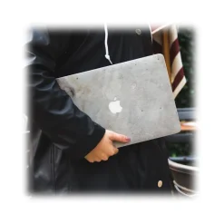 Woodcessories - Real Stone MacBook Cover - Canyon Red - MacBook 13 Air / Pro - Eco Skin Stone - Apple Logo - Avvenice