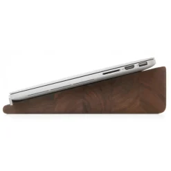 Woodcessories - Walnut / Ergonomic Wooden MacBook Lift - MacBook - Eco Stand - Wooden MacBook Support - Avvenice