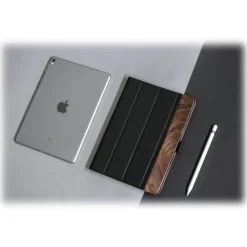 Woodcessories - Walnut and Leather Hard Cover - iPad Pro 10.5 - Flip Case - Eco Flip Leather and Wood - Avvenice