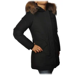 Woolrich - Arctic Parka with Hood and Contrasting Color Fur - Black - Jacket - Luxury Exclusive Collection - Avvenice