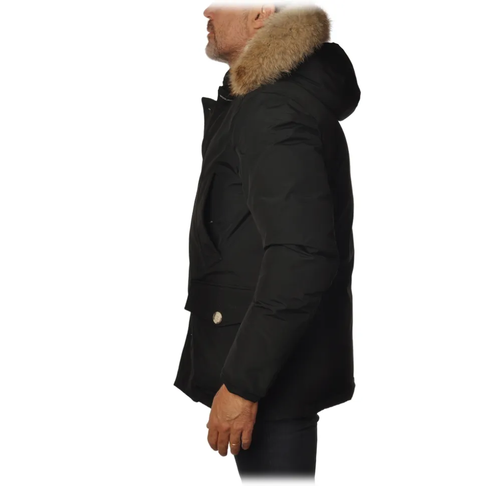 Woolrich - Artic Anorak Parka with Fur-trimmed Hood - Black - Jacket - Luxury Exclusive Collection - Avvenice