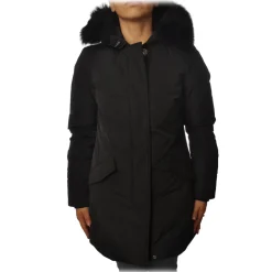 Woolrich - Jacket with Fox Fur-Trimmed Hood - Black - Jacket - Luxury Exclusive Collection - Avvenice