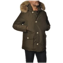 Woolrich - Jacket with Fur-Trimmed Hood - Green - Jacket - Luxury Exclusive Collection - Avvenice