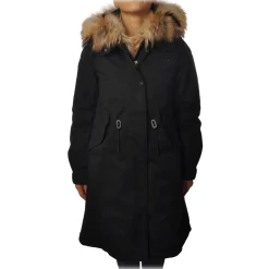 Woolrich - Woolrich Cascade Long Jacket - Black - Jacket - Luxury Exclusive Collection - Avvenice