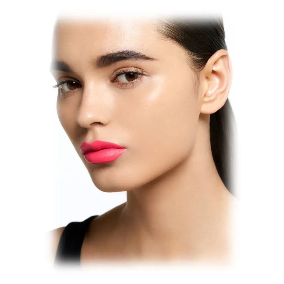 Yves Saint Laurent - Rouge Pur Couture Lipstick - Delivers Rich and Luxurious Color in Satin and Matte Finishes - Luxury - Avvenice